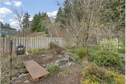 163 SW Sandlewood Loop, Gresham, OR 97030 - Photo 11