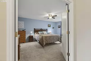 163 SW Sandlewood Loop, Gresham, OR 97030 - Photo 17