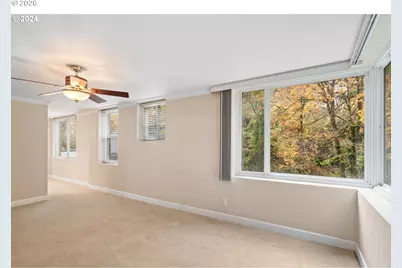 1205 SW Cardinell Dr #802, Portland, OR 97201 - Photo 21