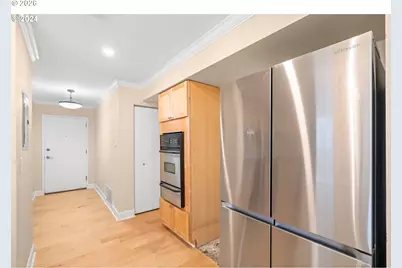 1205 SW Cardinell Dr #802, Portland, OR 97201 - Photo 7