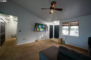 289 Dark Canyon Ave, Umatilla, OR 97882 - Photo 5