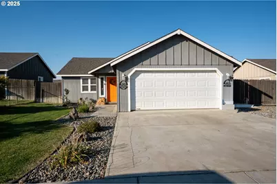 289 Dark Canyon Ave, Umatilla, OR 97882 - Photo 1