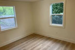 295 Knapp Ln, Eugene, OR 97404 - Photo 5