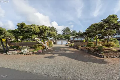 3301 NW Hidden Lake Dr, Waldport, OR 97394 - Photo 3