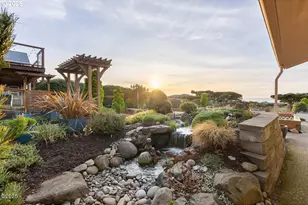 3301 NW Hidden Lake Dr, Waldport, OR 97394 - Photo 37