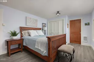 3301 NW Hidden Lake Dr, Waldport, OR 97394 - Photo 23