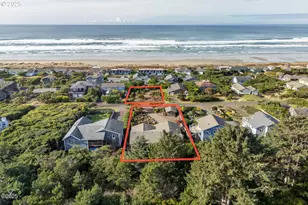 3301 NW Hidden Lake Dr, Waldport, OR 97394 - Photo 45