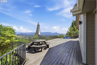 35885 Ellington Dr, Springfield, OR 97478 - Photo 25