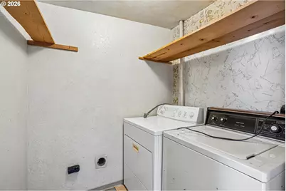 1760 C St, Salem, OR 97301 - Photo 21