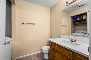 2050 Popcorn Ct NW, Salem, OR 97304 - Photo 27