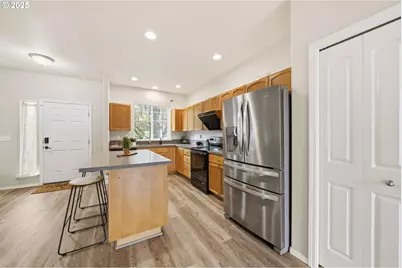 3545 SE 198th Ave, Camas, WA 98607 - Photo 11