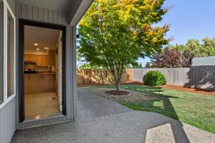 21389 NW Kenai Ct, Portland, OR 97229 - Photo 39