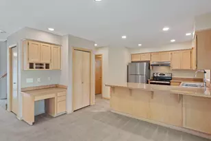 21389 NW Kenai Ct, Portland, OR 97229 - Photo 17
