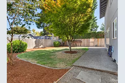 21389 NW Kenai Ct, Portland, OR 97229 - Photo 47