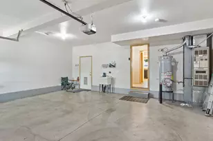 21389 NW Kenai Ct, Portland, OR 97229 - Photo 27