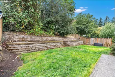 19852 SW Sonia Ln, Beaverton, OR 97007 - Photo 39