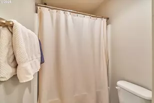 19852 SW Sonia Ln, Beaverton, OR 97007 - Photo 35