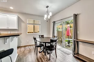 19852 SW Sonia Ln, Beaverton, OR 97007 - Photo 13