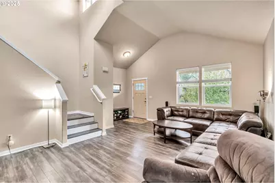 19852 SW Sonia Ln, Beaverton, OR 97007 - Photo 9