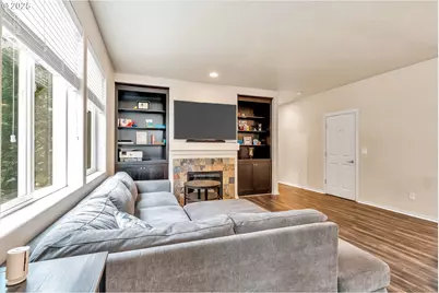 19852 SW Sonia Ln, Beaverton, OR 97007 - Photo 17