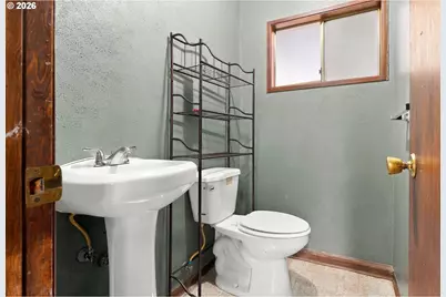 15290 SW Gopher Valley Rd, Sheridan, OR 97378 - Photo 17