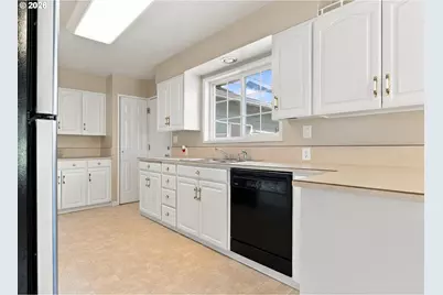 15290 SW Gopher Valley Rd, Sheridan, OR 97378 - Photo 11