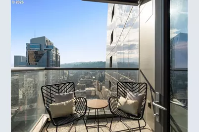 550 SW 10th Ave #2209, Portland, OR 97205 - Photo 17