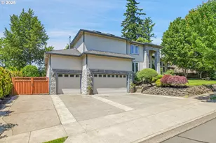 9459 SE Tarnahan Dr, Happy Valley, OR 97086 - Photo 3