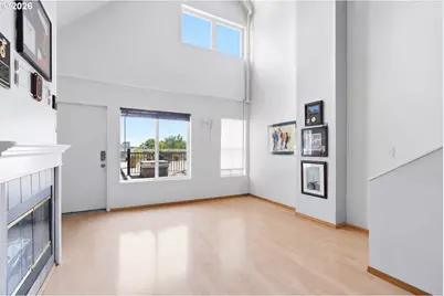 1910 SW 18th Ave, Portland, OR 97201 - Photo 9