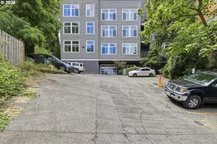 1910 SW 18th Ave, Portland, OR 97201 - Photo 19