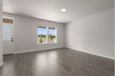 5073 SE Davis Rd, Hillsboro, OR 97123 - Photo 3