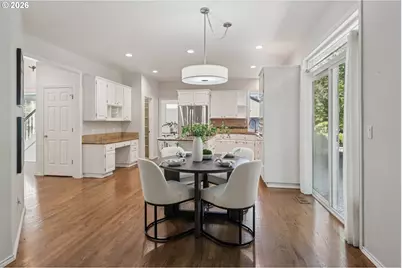 5633 SW Kruse Ridge Dr, Portland, OR 97035 - Photo 11