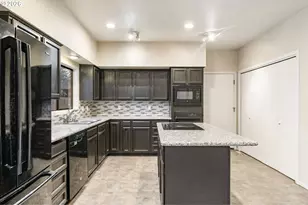 3601 E 11th St, Vancouver, WA 98661 - Photo 15