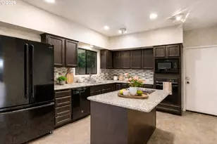 3601 E 11th St, Vancouver, WA 98661 - Photo 13