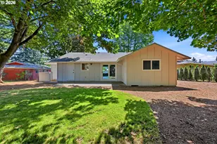 1133 SE Harlow Pl, Troutdale, OR 97060 - Photo 25