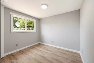 1133 SE Harlow Pl, Troutdale, OR 97060 - Photo 19