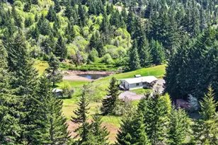 97 Kida Rd, White Salmon, WA 98672 - Photo 1