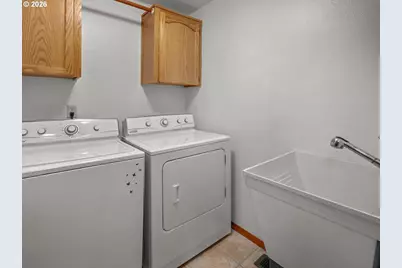 381 NE 33rd Ct, Hillsboro, OR 97124 - Photo 21