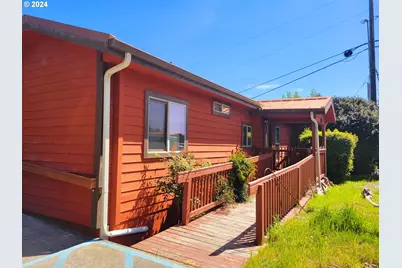 19921 Whaleshead Rd #M1, Brookings, OR 97415 - Photo 3