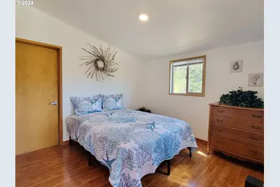 19921 Whaleshead Rd #M1, Brookings, OR 97415 - Photo 13