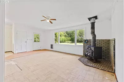 15181 Sitkum Ln, Myrtle Point, OR 97458 - Photo 17