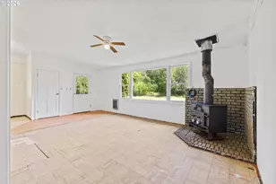 15181 Sitkum Ln, Myrtle Point, OR 97458 - Photo 17