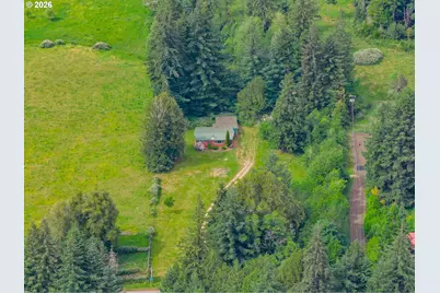 15181 Sitkum Ln, Myrtle Point, OR 97458 - Photo 9