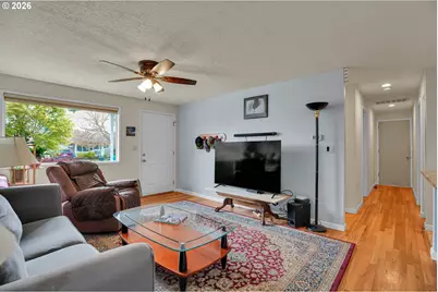 1550 Rainier Rd, Woodburn, OR 97071 - Photo 11
