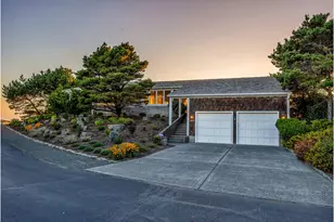 5190 N Fairway Ave, Gearhart, OR 97138 - Photo 3