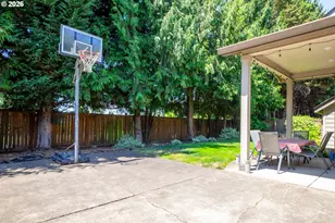 2552 Crowther Dr, Eugene, OR 97404 - Photo 29