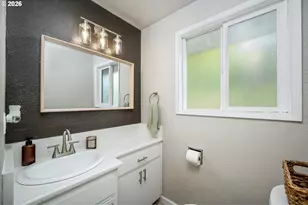 745 Boulder Loop, Creswell, OR 97426 - Photo 11