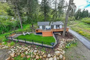 745 Boulder Loop, Creswell, OR 97426 - Photo 1