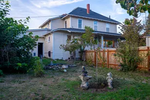 329 S 1st Ave, Mill City, OR 97360 - Photo 45