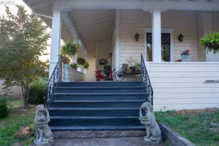 329 S 1st Ave, Mill City, OR 97360 - Photo 5